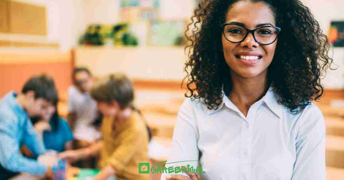 Teaching Jobs in Dubai for Foreigners ($2,450 to $4,350 per month)